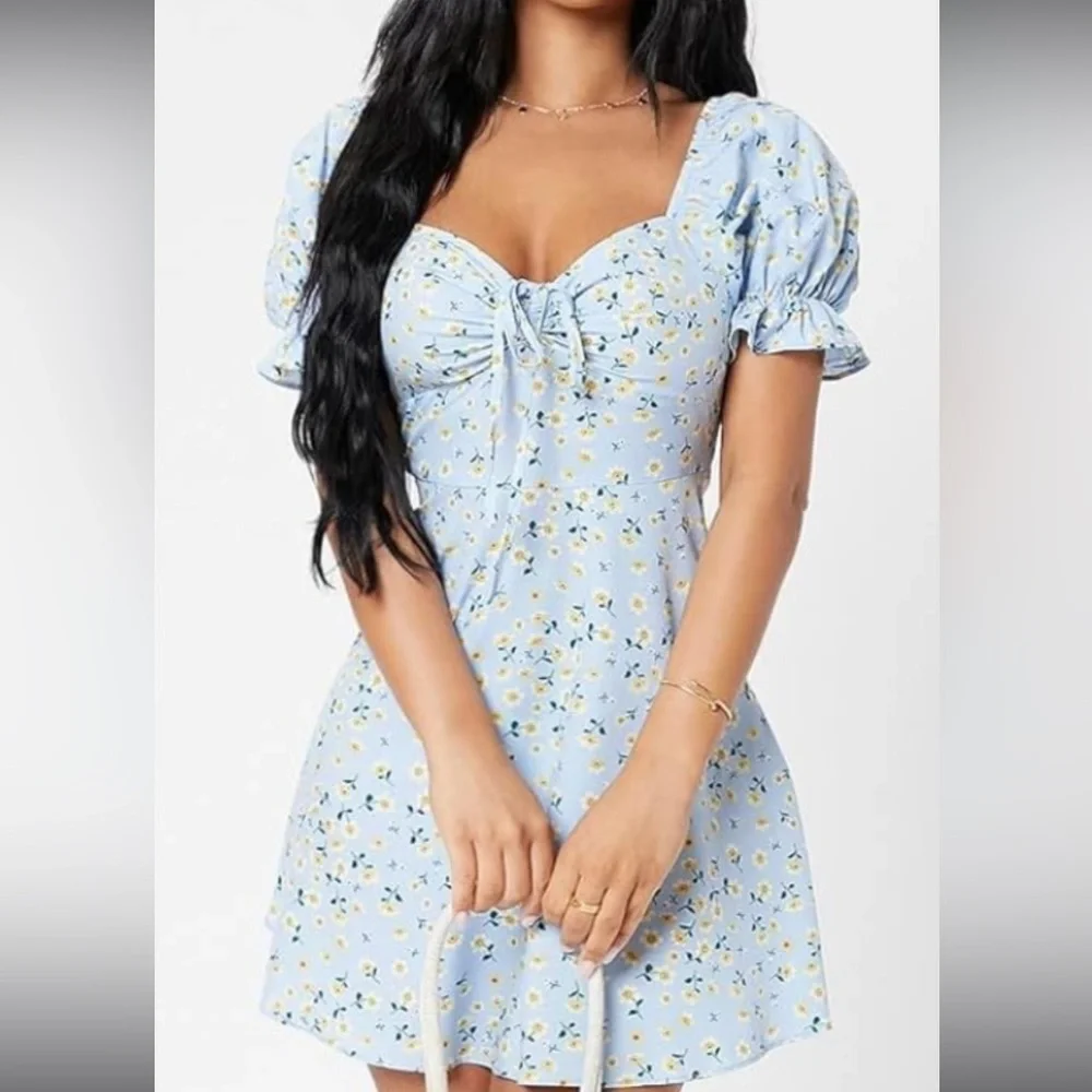 Dress - Picture 1 of 7